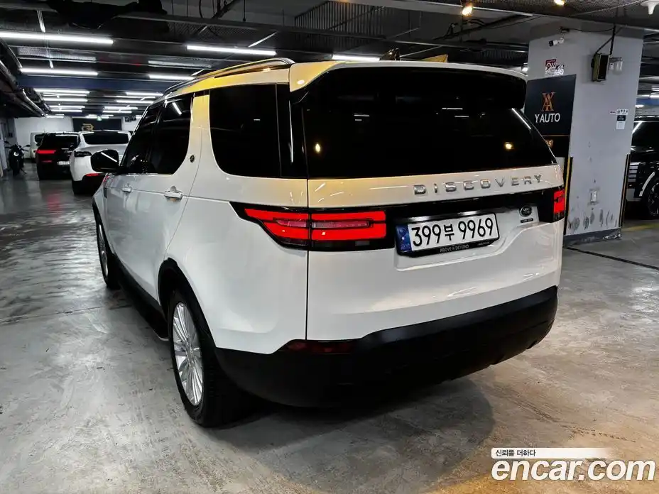 Land Rover Discovery 2020 3.0 Автомат в Москве № 166160, фото 2