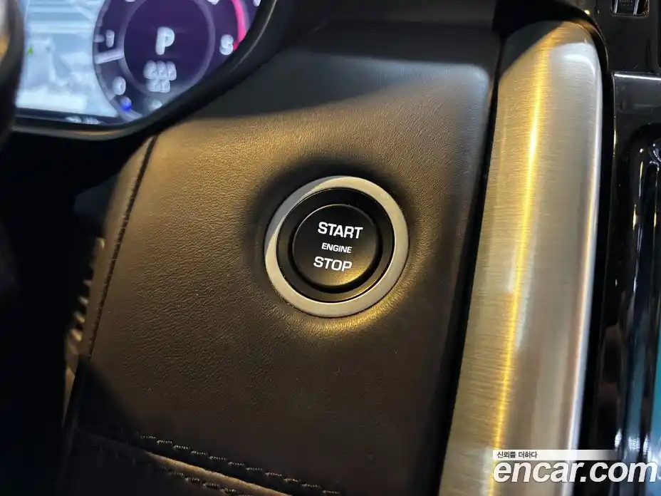 Land Rover Discovery 2020 3.0 Автомат в Москве № 166160, фото 6