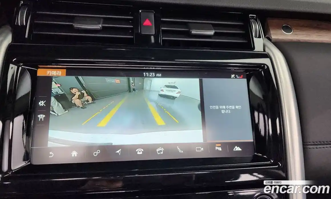 Land Rover Discovery 2017 3.0 Автомат в Москве № 166196, фото 15