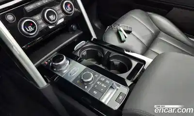Land Rover Discovery 2017 3.0 Автомат в Москве № 166196, миниатюра 9