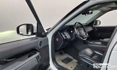 Land Rover Discovery 2018 2.0 Автомат в Москве № 166717, миниатюра 11