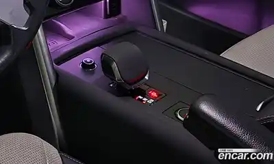 Land Rover Discovery 2022 3.0 Автомат в Москве № 166793, миниатюра 7