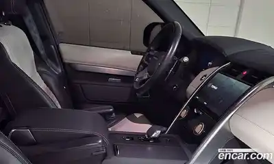 Land Rover Discovery 2022 3.0 Автомат в Москве № 166793, миниатюра 8