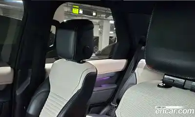 Land Rover Discovery 2022 3.0 Автомат в Москве № 166793, миниатюра 9