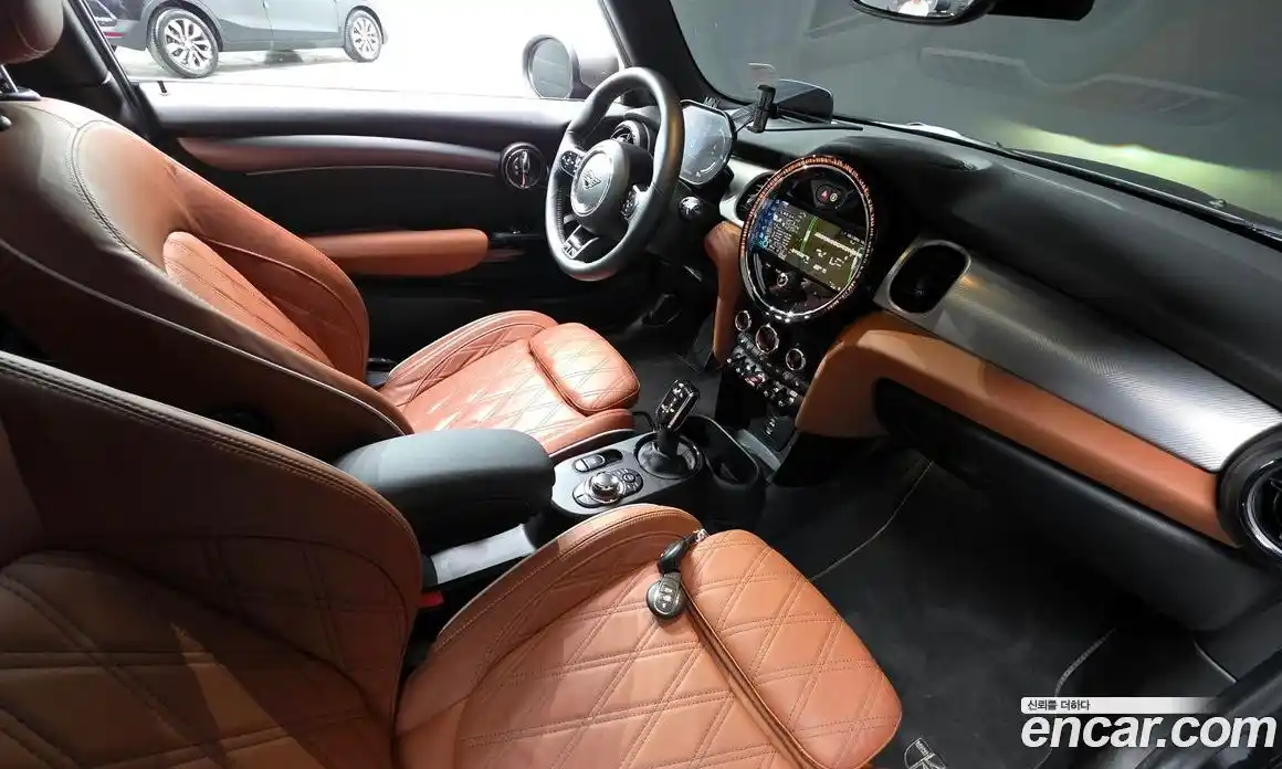 Mini Cooper 2022 2.0 Автомат в Москве № 166983, фото 6