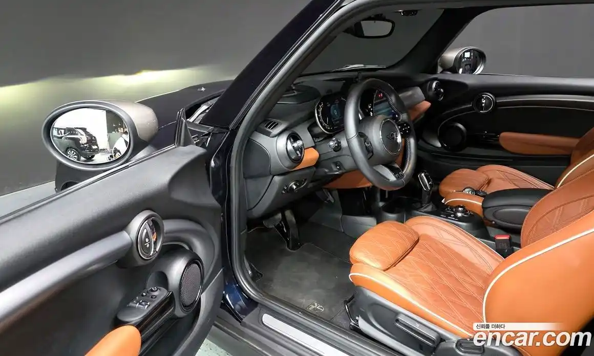 Mini Cooper 2022 2.0 Автомат в Москве № 166983, фото 9