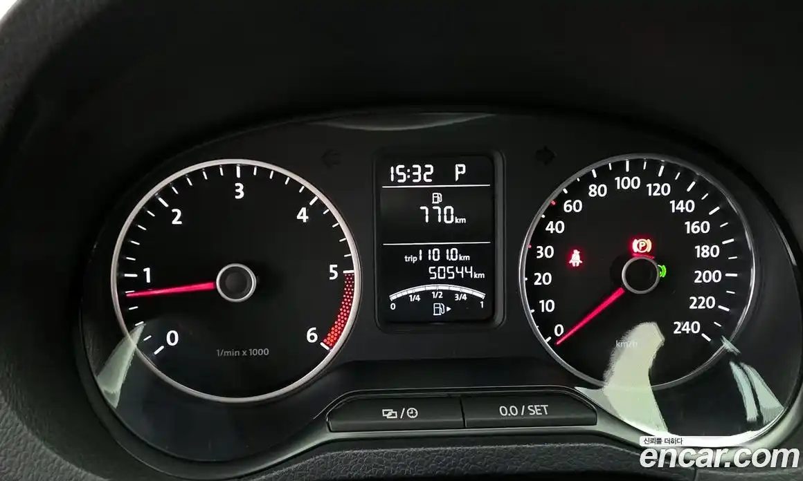 Volkswagen Polo 2014 1.6 Автомат в Москве № 167207, фото 5