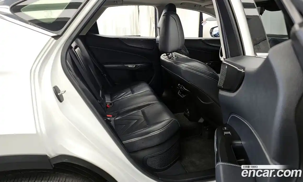 Lexus NX 2024 2.5 Автомат в Москве № 168220, фото 12