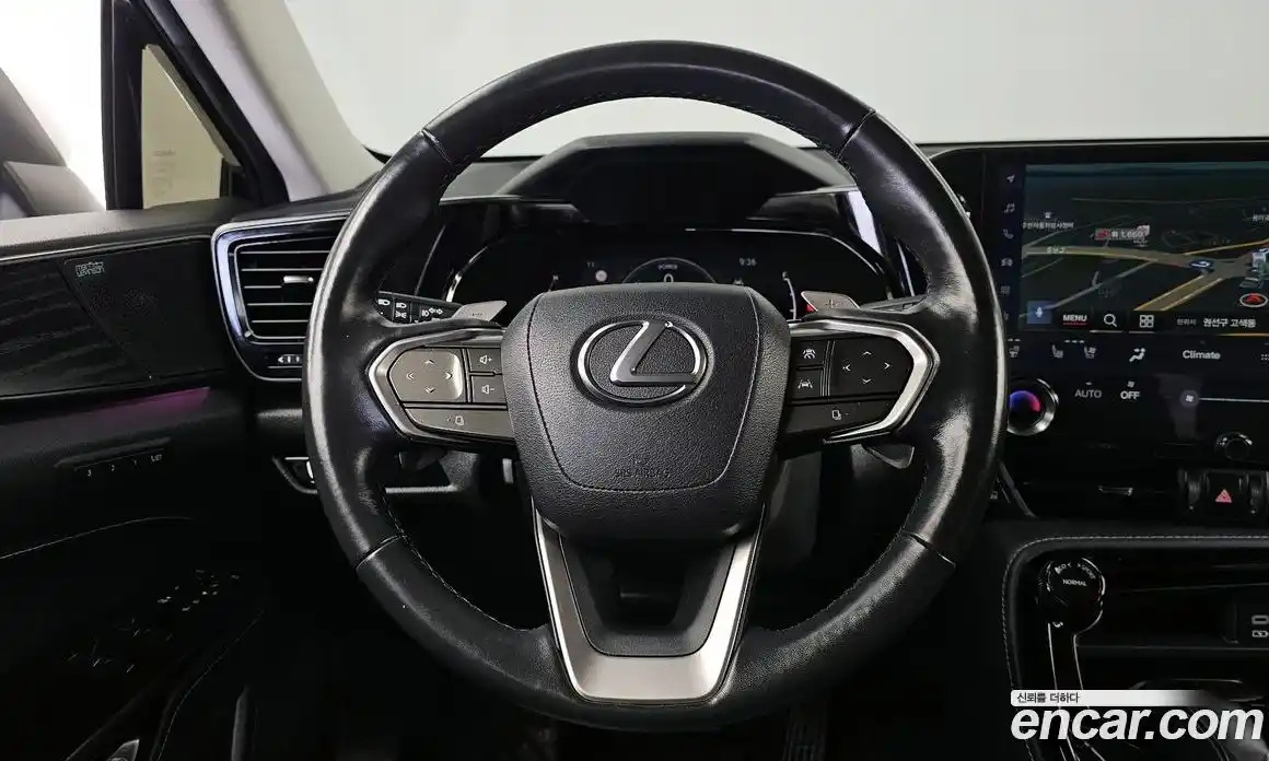 Lexus NX 2024 2.5 Автомат в Москве № 168220, фото 13