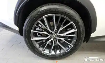 Lexus NX 2024 2.5 Автомат в Москве № 168220, миниатюра 5