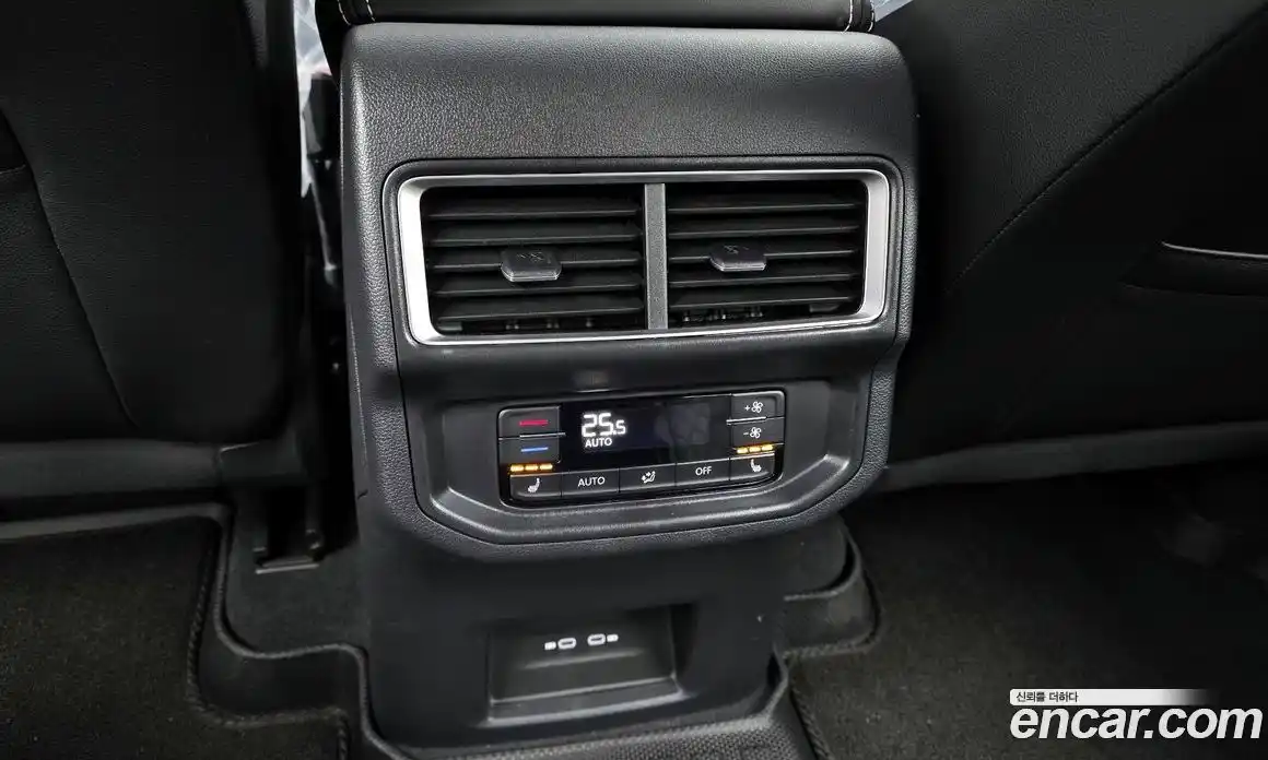 Volkswagen Atlas 2025 2.0 Автомат в Москве № 168380, фото 14