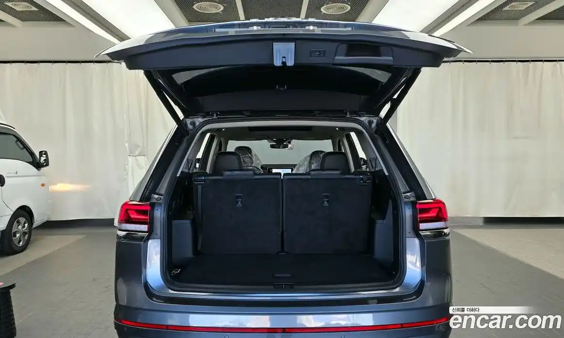 Volkswagen Atlas 2025 2.0 Автомат в Москве № 168380, фото 8