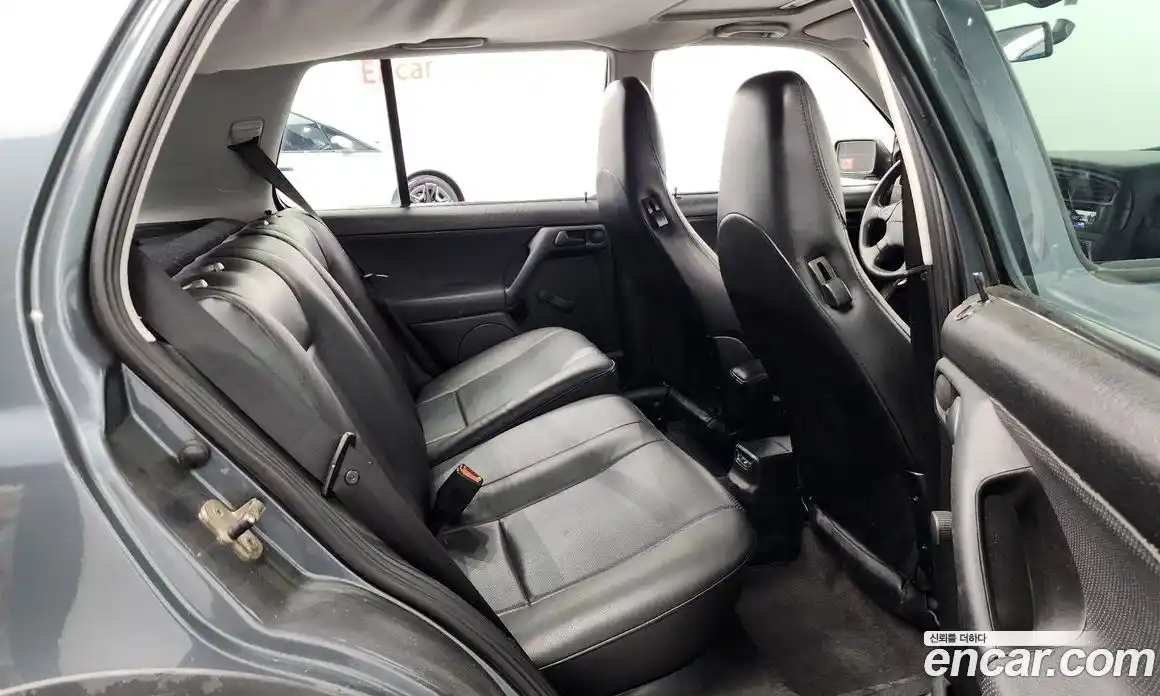 Volkswagen Golf 1996 1.8 Автомат в Москве № 168983, фото 13