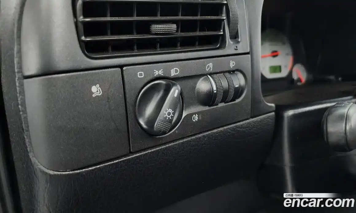 Volkswagen Golf 1996 1.8 Автомат в Москве № 168983, фото 4