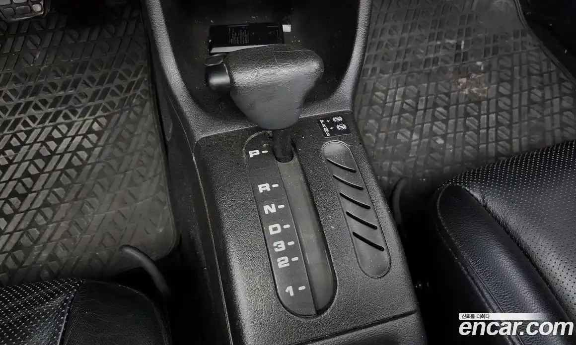 Volkswagen Golf 1996 1.8 Автомат в Москве № 168983, фото 6