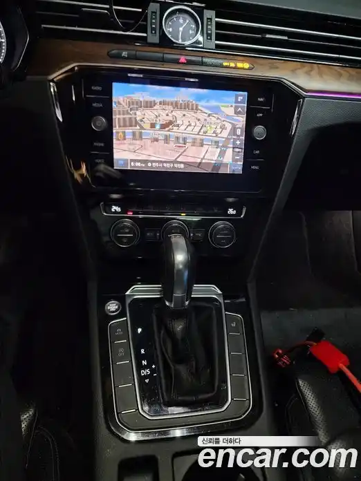 Volkswagen Passat 2018 2.0 Автомат в Москве № 169274, фото 5