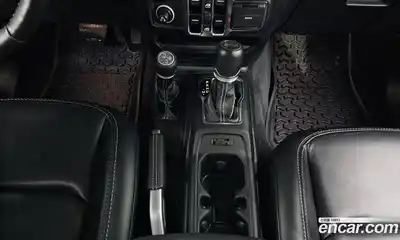 Jeep Wrangler 2021 2.0 Автомат в Москве № 169499, миниатюра 9