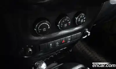 Jeep Wrangler 2013 2.8 Автомат в Москве № 169722, миниатюра 6