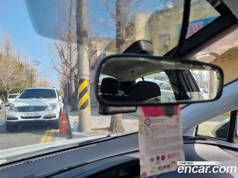 Toyota Prius 2018 1.8 Автомат в Москве № 170324, фото 11