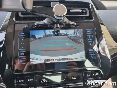 Toyota Prius 2018 1.8 Автомат в Москве № 170324, миниатюра 10