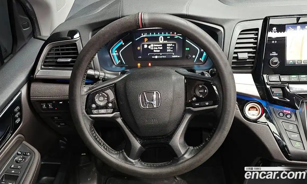 Honda Odyssey 2018 3.5 Автомат в Москве № 170659, фото 15