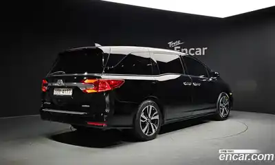 Honda Odyssey 2018 3.5 Автомат в Москве № 170659, миниатюра 2