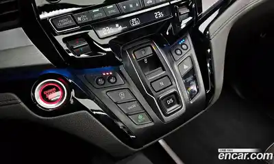 Honda Odyssey 2018 3.5 Автомат в Москве № 170659, миниатюра 9