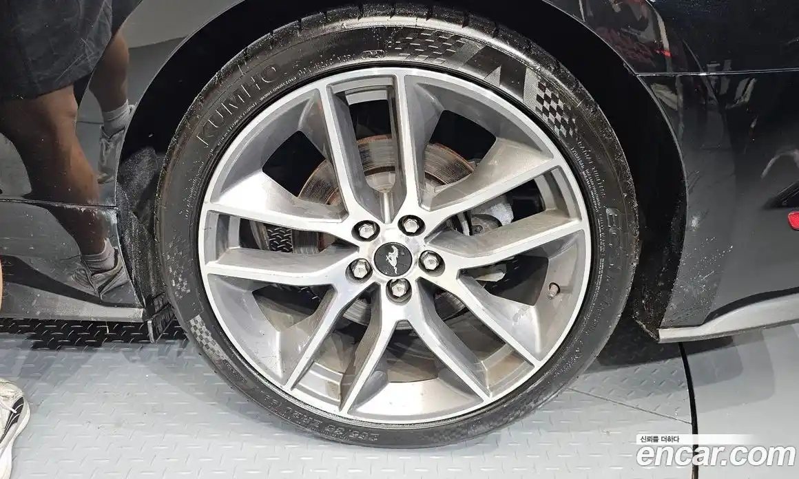 Ford Mustang 2017 5.0 Автомат в Москве № 170797, фото 13