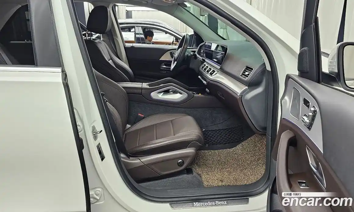 Mercedes-Benz GLE-Class 2020 1.9 Автомат в Москве № 176324, фото 11