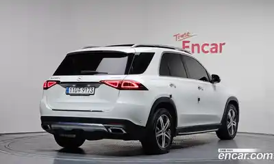 Mercedes-Benz GLE-Class 2020 1.9 Автомат в Москве № 176324, миниатюра 2