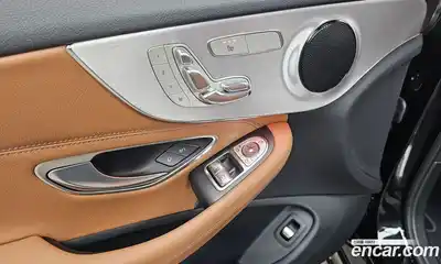 Mercedes-Benz C-Class 2020 2.0 Автомат в Москве № 179732, миниатюра 9