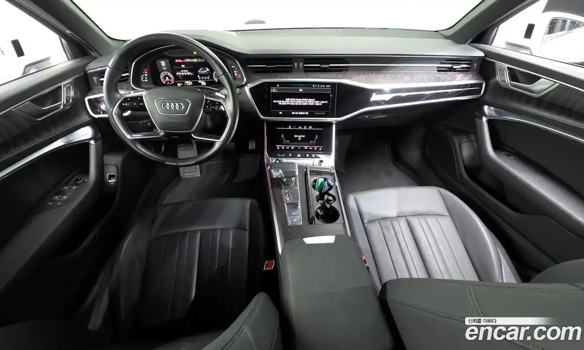 Audi A6 2023 2.0 Автомат в Москве № 179949, фото 15