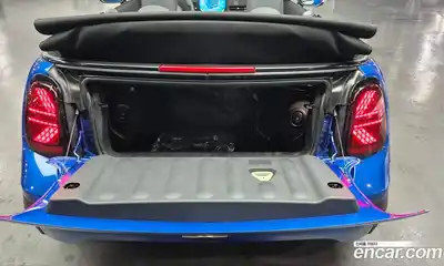 Mini Cooper Convertible 2025 2.0 Автомат в Москве № 180757, миниатюра 12