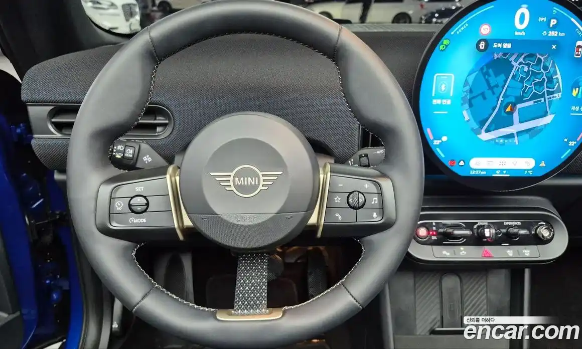 Mini Cooper Convertible 2025 2.0 Автомат в Москве № 180757, фото 16