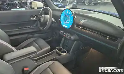 Mini Cooper Convertible 2025 2.0 Автомат в Москве № 180757, миниатюра 10