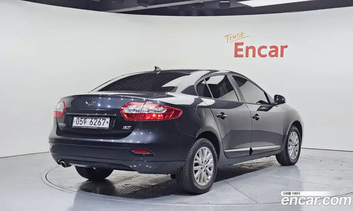 Renault SM3 2014 1.6 Автомат в Москве № 183730, фото 15