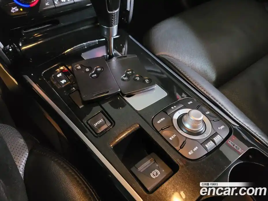 Renault SM7 2017 2.5 Автомат в Москве № 186170, фото 17