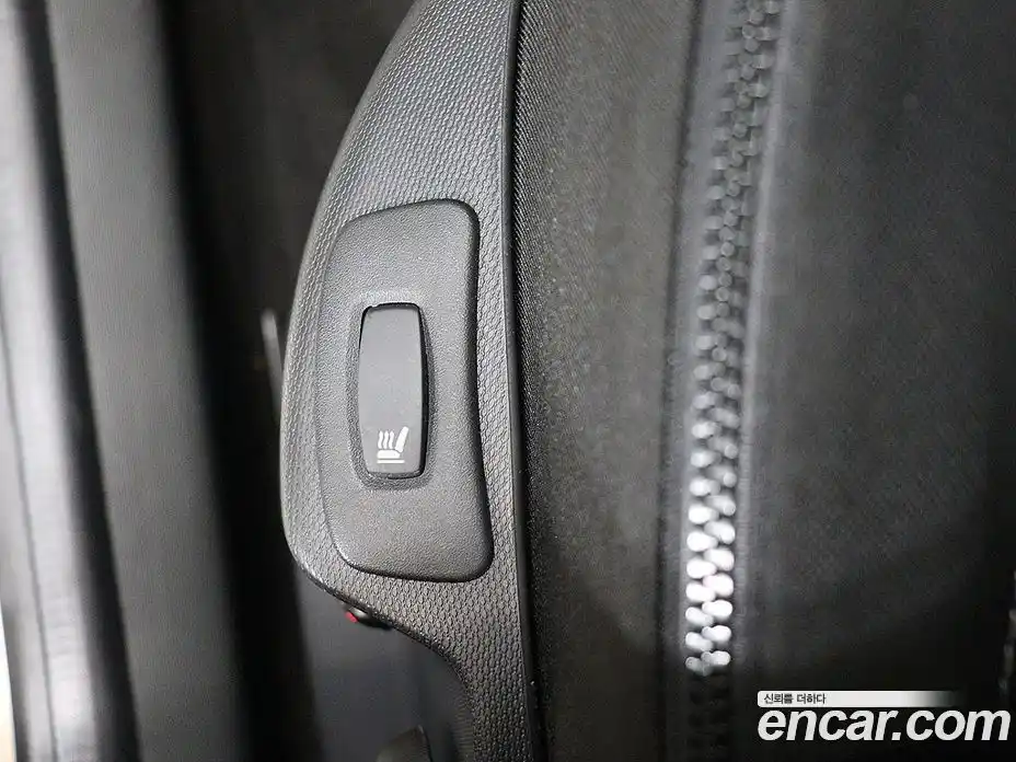 Renault QM3 2015 1.5 Автомат в Москве № 186310, фото 14