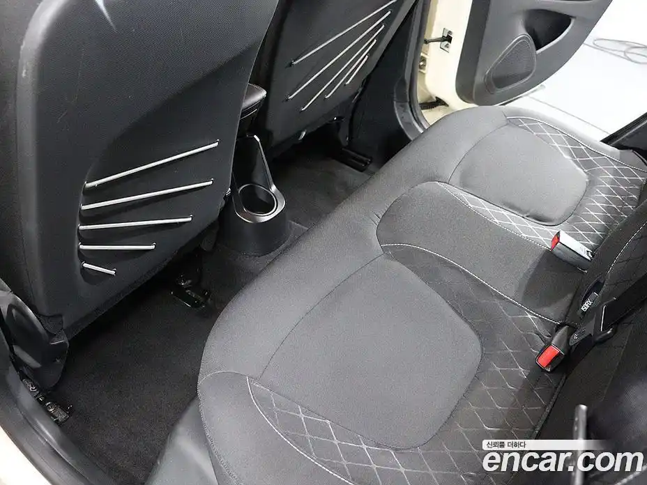 Renault QM3 2015 1.5 Автомат в Москве № 186310, фото 17