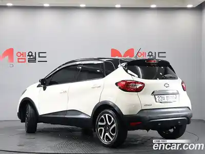 Renault QM3 2015 1.5 Автомат в Москве № 186310, миниатюра 4