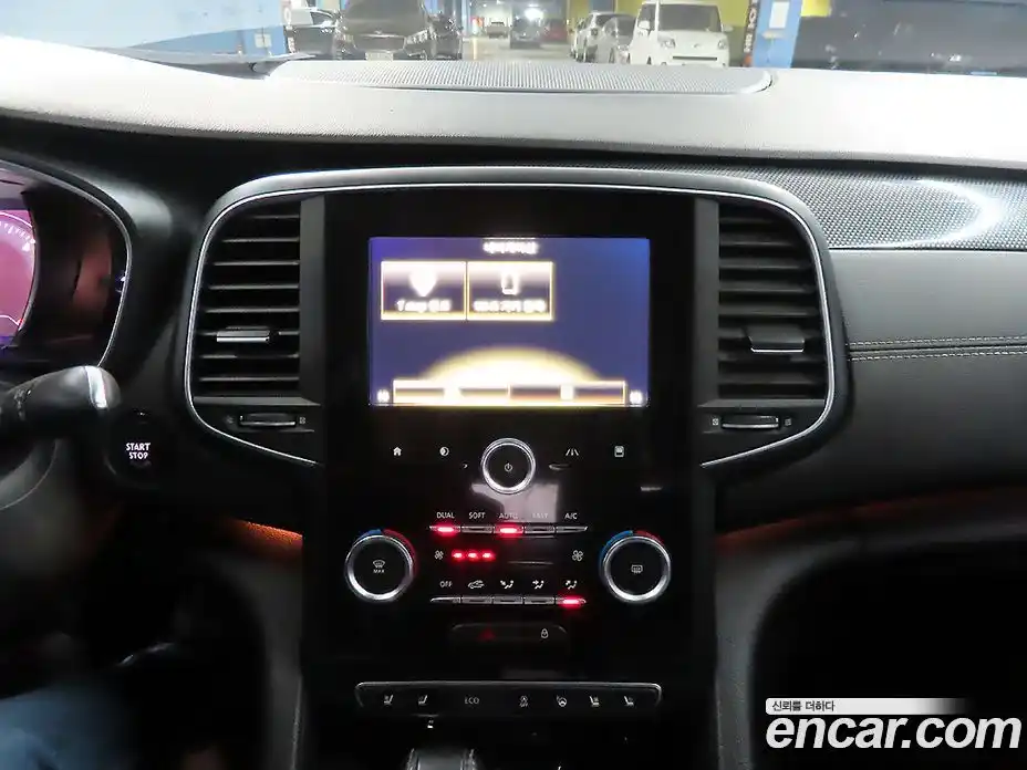 Renault SM6 2016 1.5 Автомат в Москве № 186556, фото 11