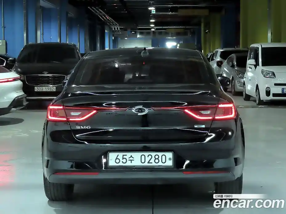 Renault SM6 2016 1.5 Автомат в Москве № 186556, фото 3