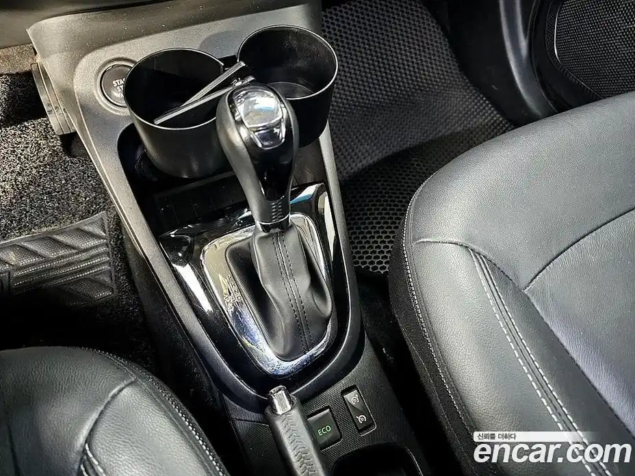 Renault QM3 2015 1.5 Автомат в Москве № 186707, фото 13