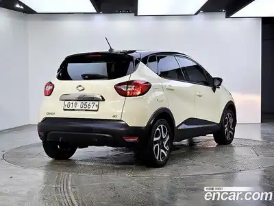 Renault QM3 2015 1.5 Автомат в Москве № 186707, миниатюра 4