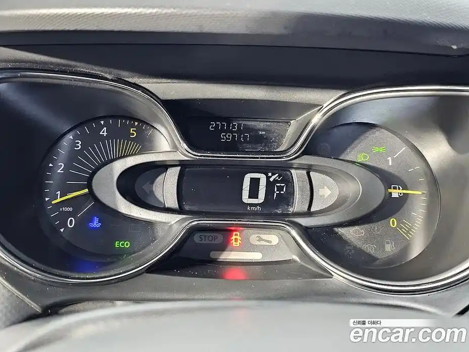 Renault QM3 2015 1.5 Автомат в Москве № 186707, фото 7