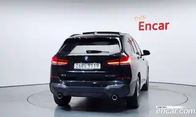 BMW X1 2022 2.0 Автомат в Москве № 187940, миниатюра 3