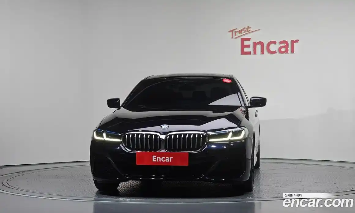 BMW 5-Series 2023 2.0 Автомат в Москве № 188717, фото 3