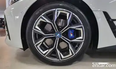 BMW i4 2023 0.2 Автомат в Москве № 188766, миниатюра 5