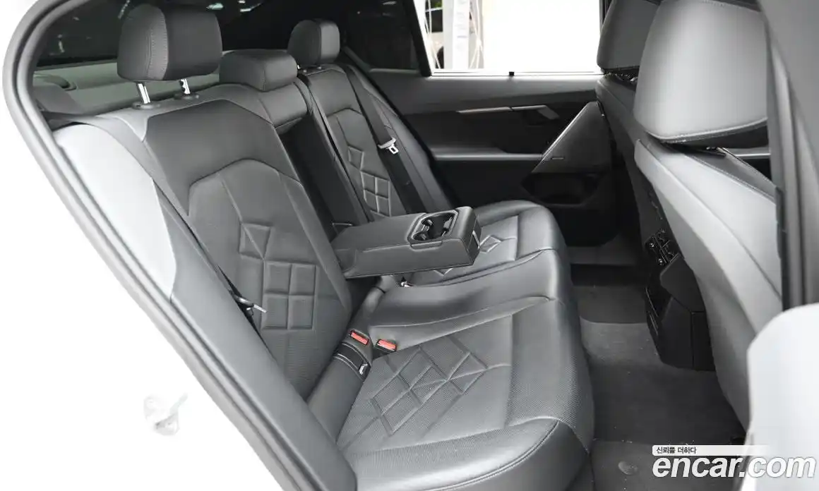 BMW i5 2024 0.2 Автомат в Москве № 189619, фото 12