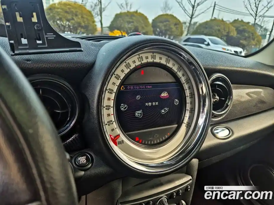 Mini Cooper 2012 1.6 Автомат в Москве № 190632, фото 12